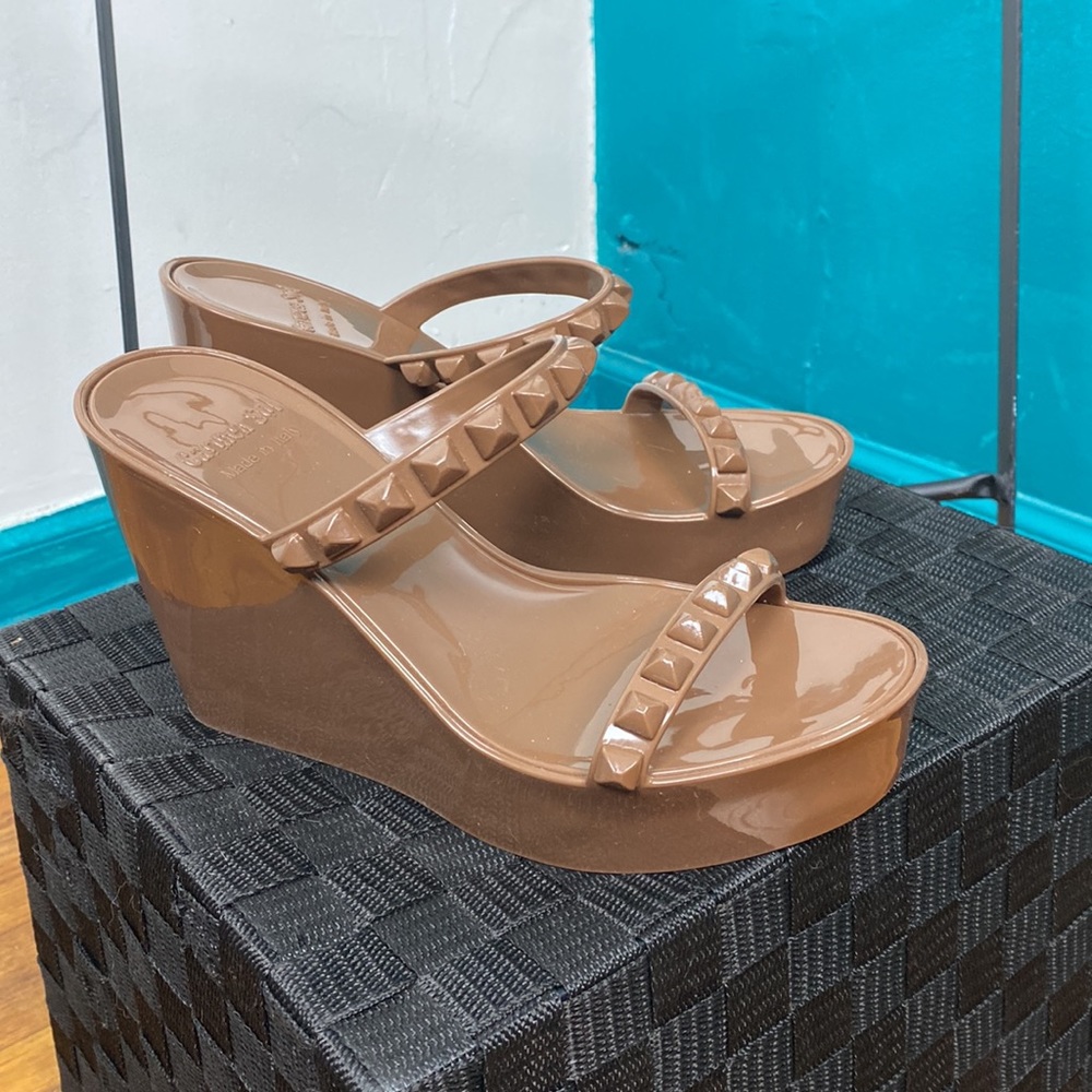 CARMEN SOL New York Brown Studded Wedges sz 10/40 Italian NWOT